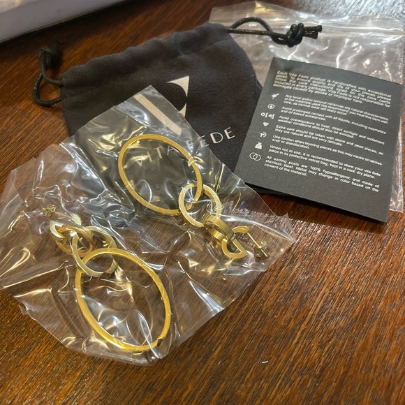 Vita Fede Rachel Zoe earrings - Picture 15 of 16